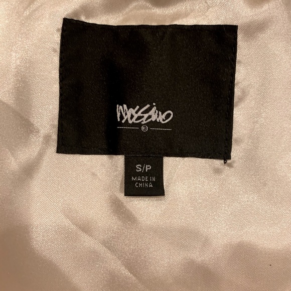 Short Faux fur jacket - Picture 3 of 8